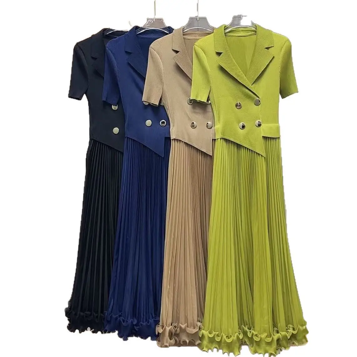 Abito plissettato di vendita calda Miyake 2025 Nuovo abito estivo Abito plissettato in vita in due pezzi falso stile straniero alla moda da donna