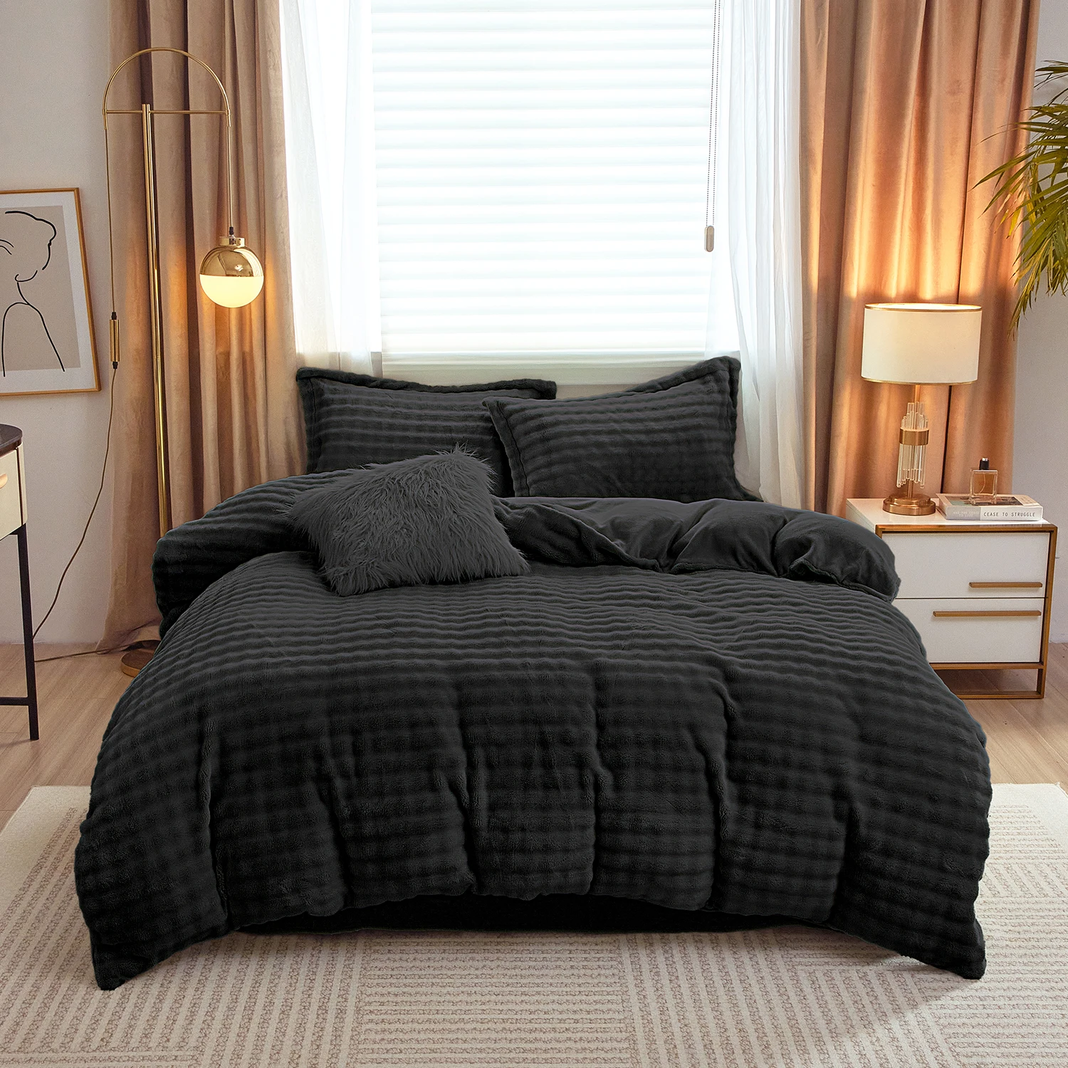 3pcs Wide Stripe Velvet Quilt Cover Set, Soft And Comfortable Fabric, Suitable For Bedroom, Guest Room