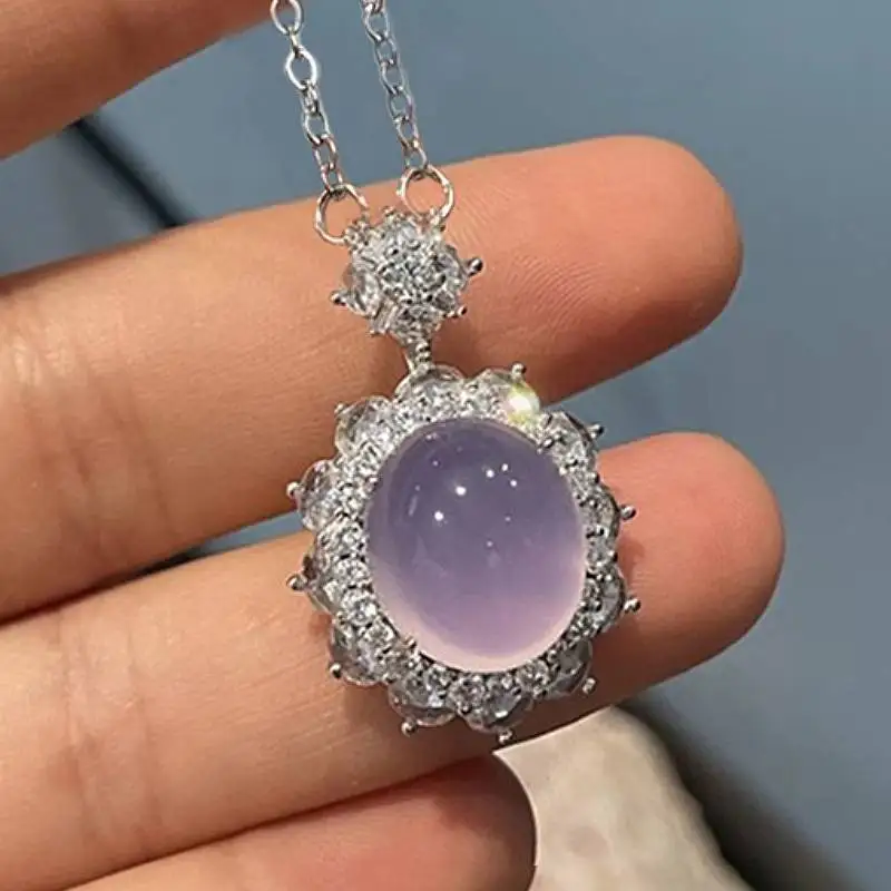 Huitan Ästhetische Damen-Halskette mit lila Opal-Imitat-Anhänger für Party, Hochzeit, elegantes, charmantes Accessoire, Schmuck mit eingelegtem CZ