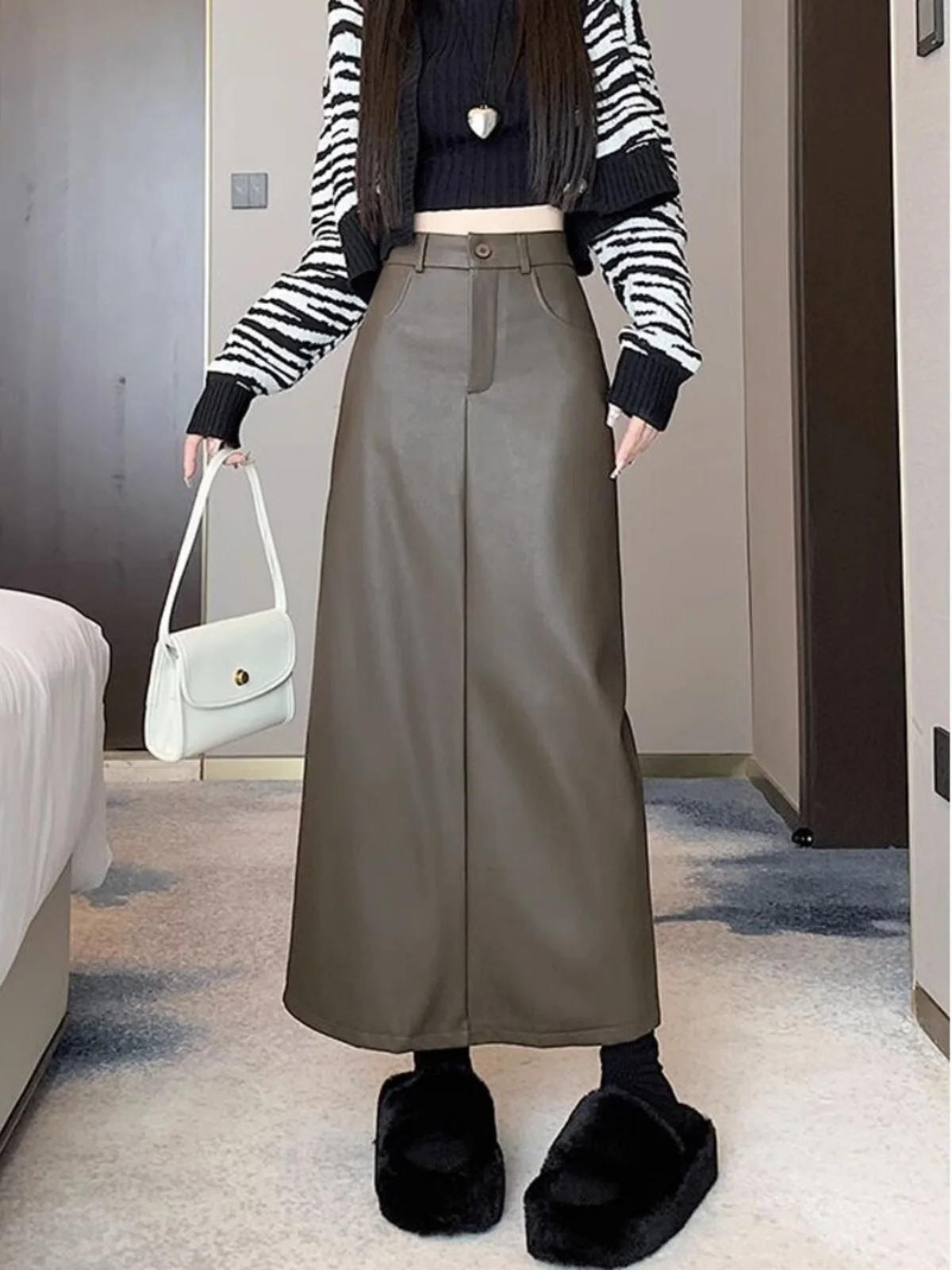 ارتفاع الخصر ألف خط تنورة بولي Leather جلد المرأة الخريف Faion التخسيس منتصف طول انقسام التنانير الكورية Sle تخفيف #2