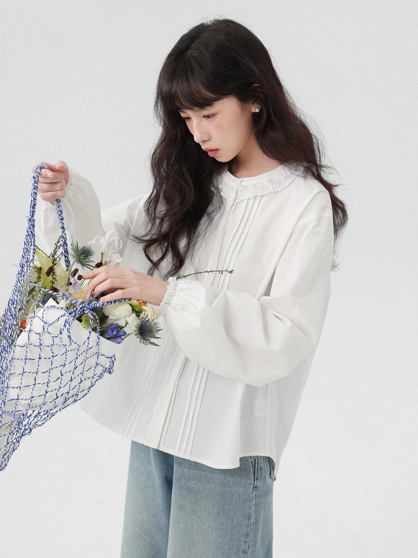 

Ruffle Collar Lace School Style White Shirt Women Spring Inner Wear Single Wear Base Shirt Cotton Loose Fit Long Sleeve round...