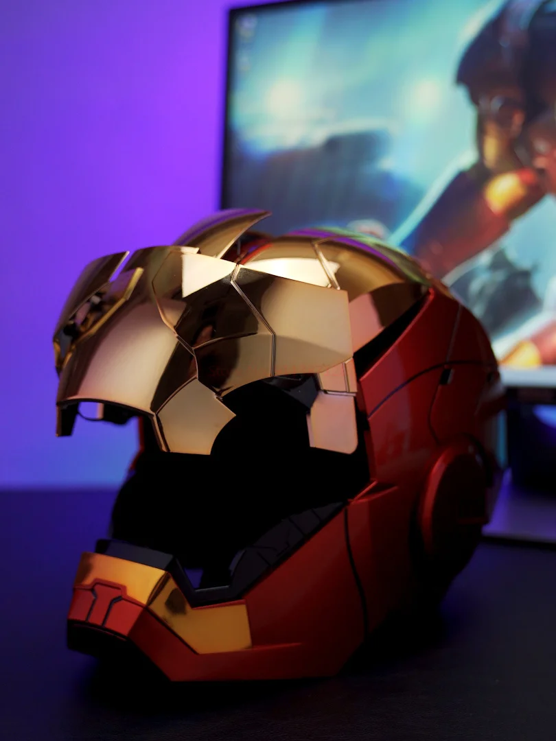 2023 Iron Manหมวกกันน็อก1:1 Mk5ควบคุมเสียงตาแสงหลายรูปแบบของเล่นสําหรับผู้ใหญ่ไฟฟ้าสวมใส่ของขวัญวันเกิด