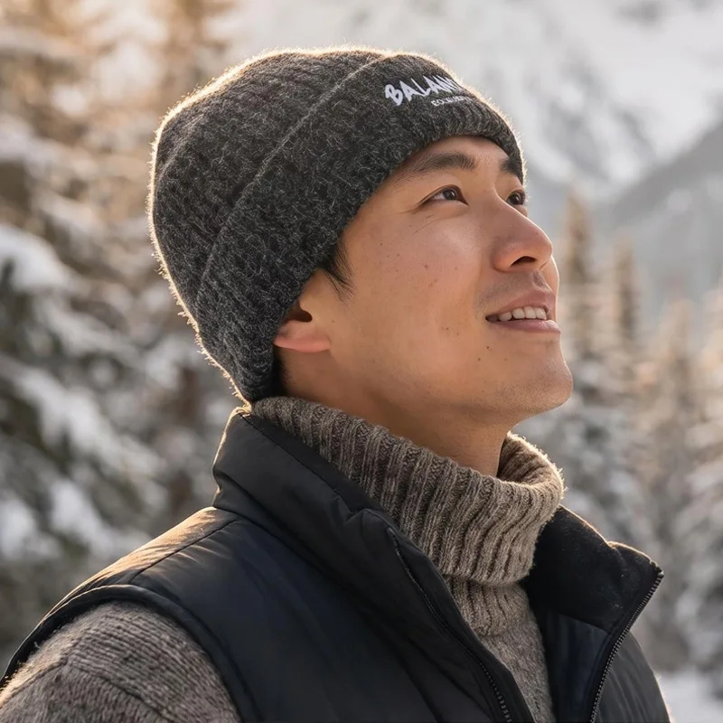 Autumn and winter versatile knitted , large head circumference, ear protection, warm cold weather hat, casual outdoor sports