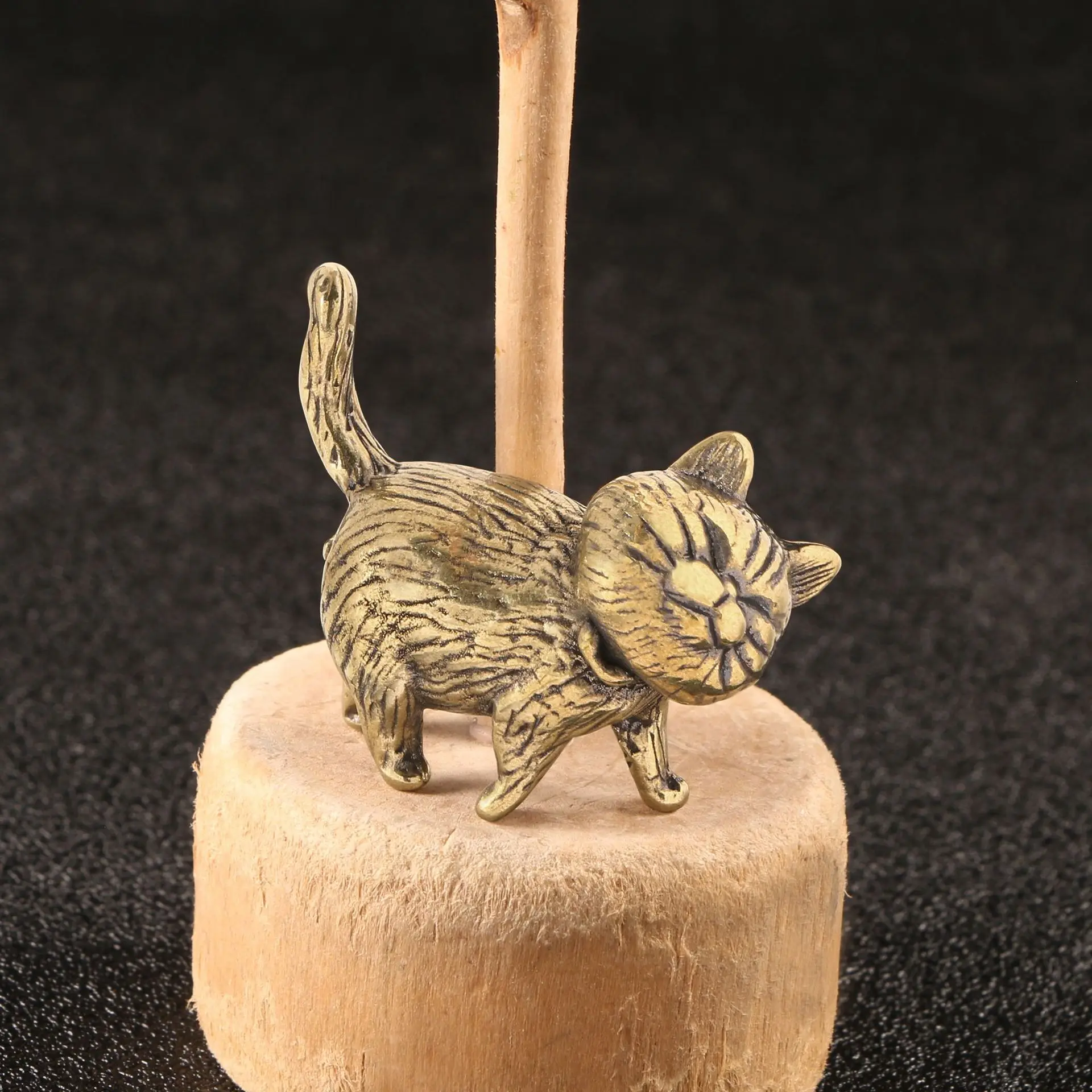 Brass Cute and Coquettish Little Cat Lucky Cat Bring Wealth Antique Deak Decoration Craft Collection Retro Figurines