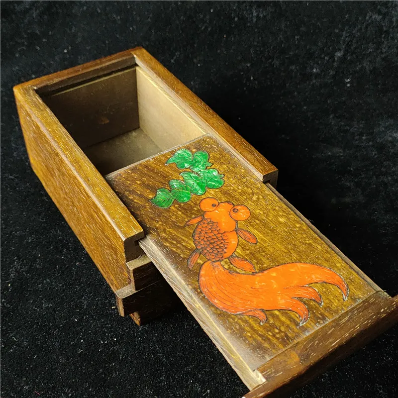 Handicraft Squirrel Shell Inlaid Mechanism Box Wrapped with Paste