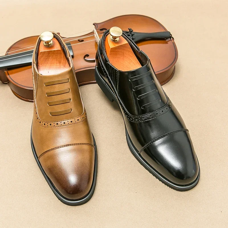 Sapatos de couro estilo italiano masculino, sapatos Oxford de escritório, vestido de noite formal, casamento, brogue, negócio, moda, 2024