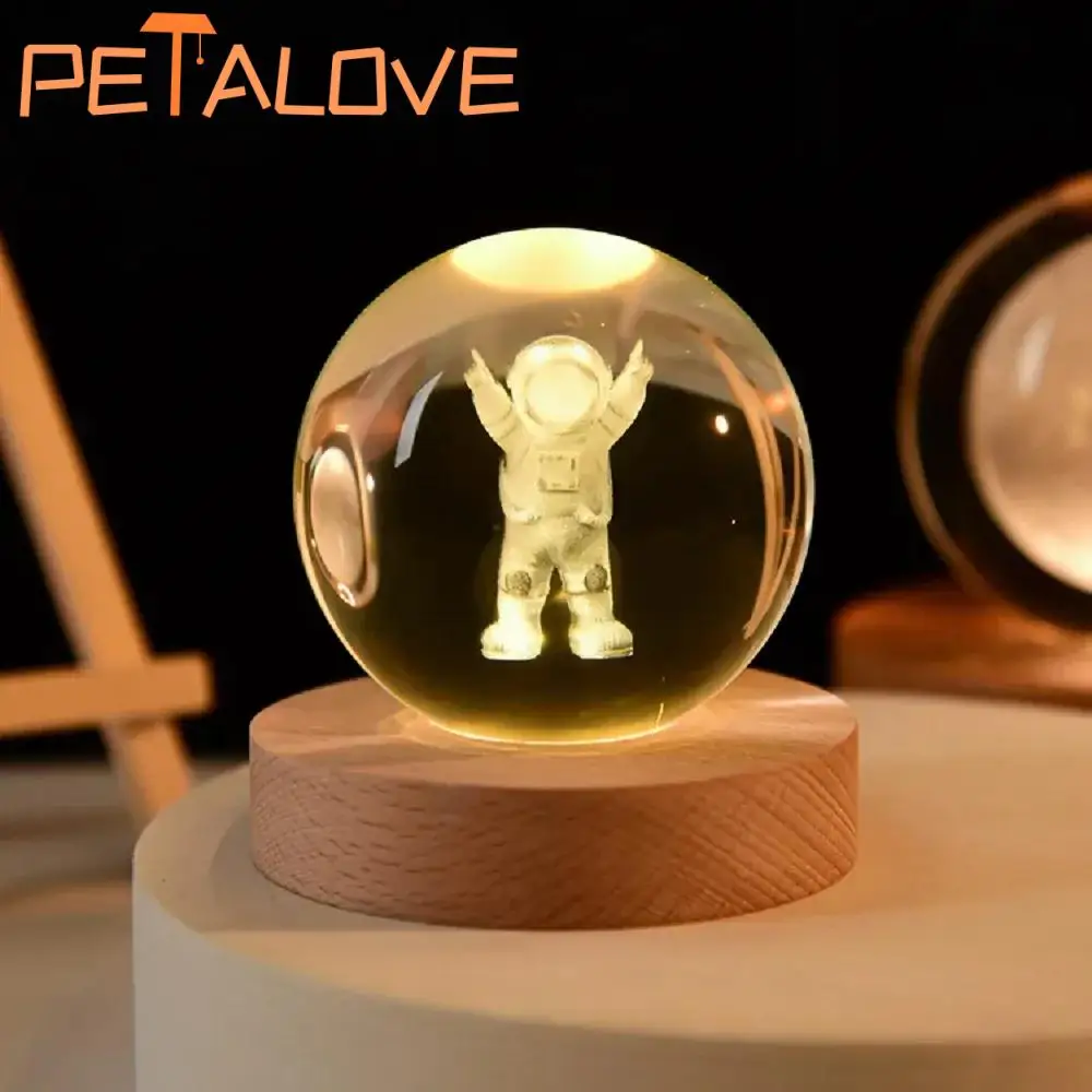 Lampu malam LED bola kristal lampu meja 3D bulan Planet Galaxy astronot dekorasi kamar untuk rumah lampu meja pesta hadiah liburan