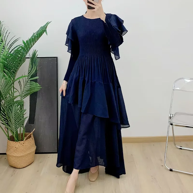 2026 Spring/Summer/Autumn Fashion Plus Size Pleated Dress, Elegant and Unique Design, Lotus Sleeves, Women's Casual Dress