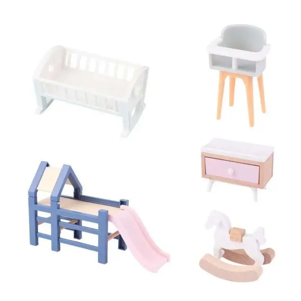 Pretend Play Toy Accessories for Kids, Dollhouse, Baby Bedroom, Mobiliário, Slide, Cavalo de Tróia, Mesa, Cadeira de Jantar, Cama, Escala 1:12