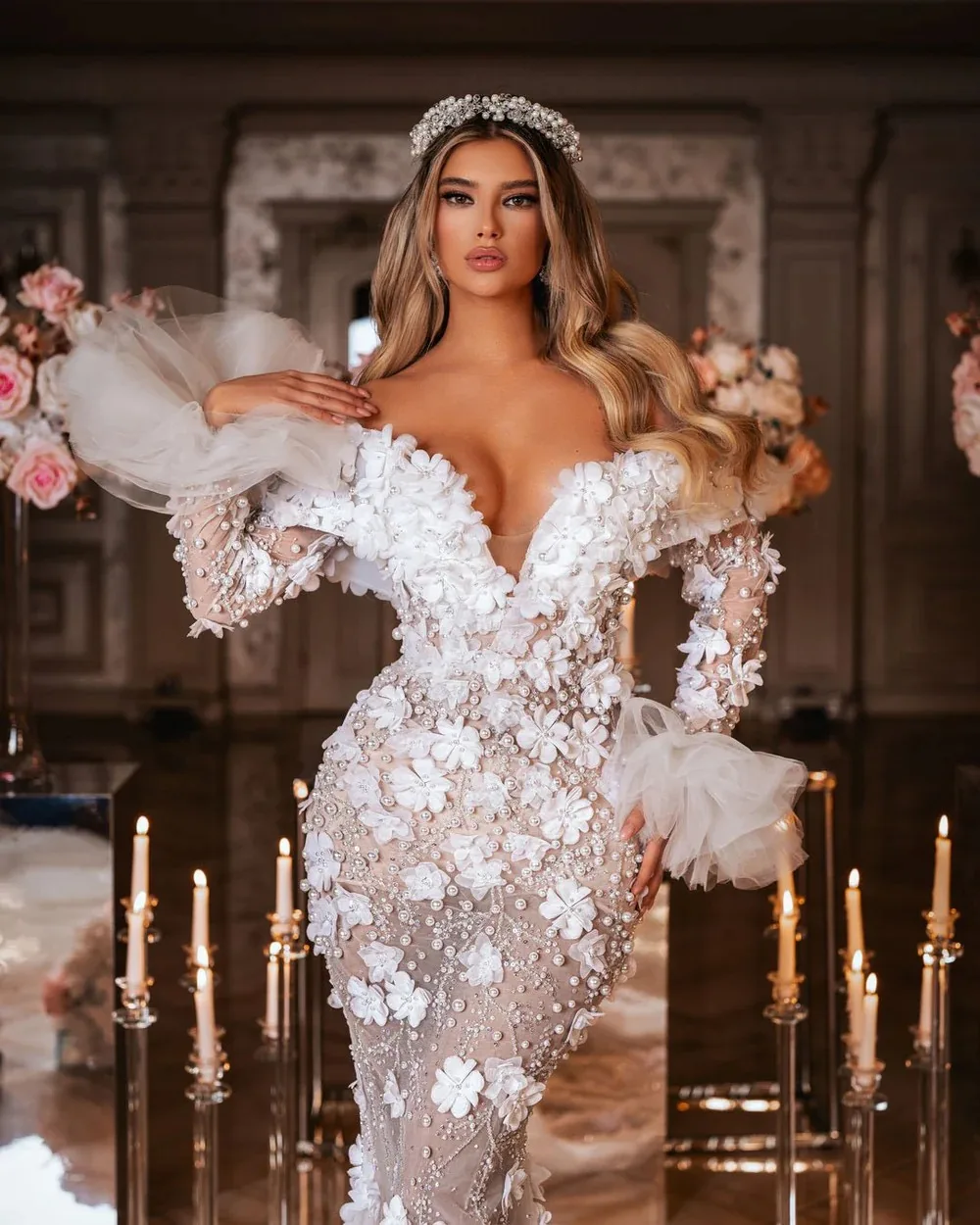 Handgemachte Meerjungfrau Brautkleider 3D Blumen Kristall Perlen Langarm Brautkleider Perlen Maßgeschneidertes Brautkleid