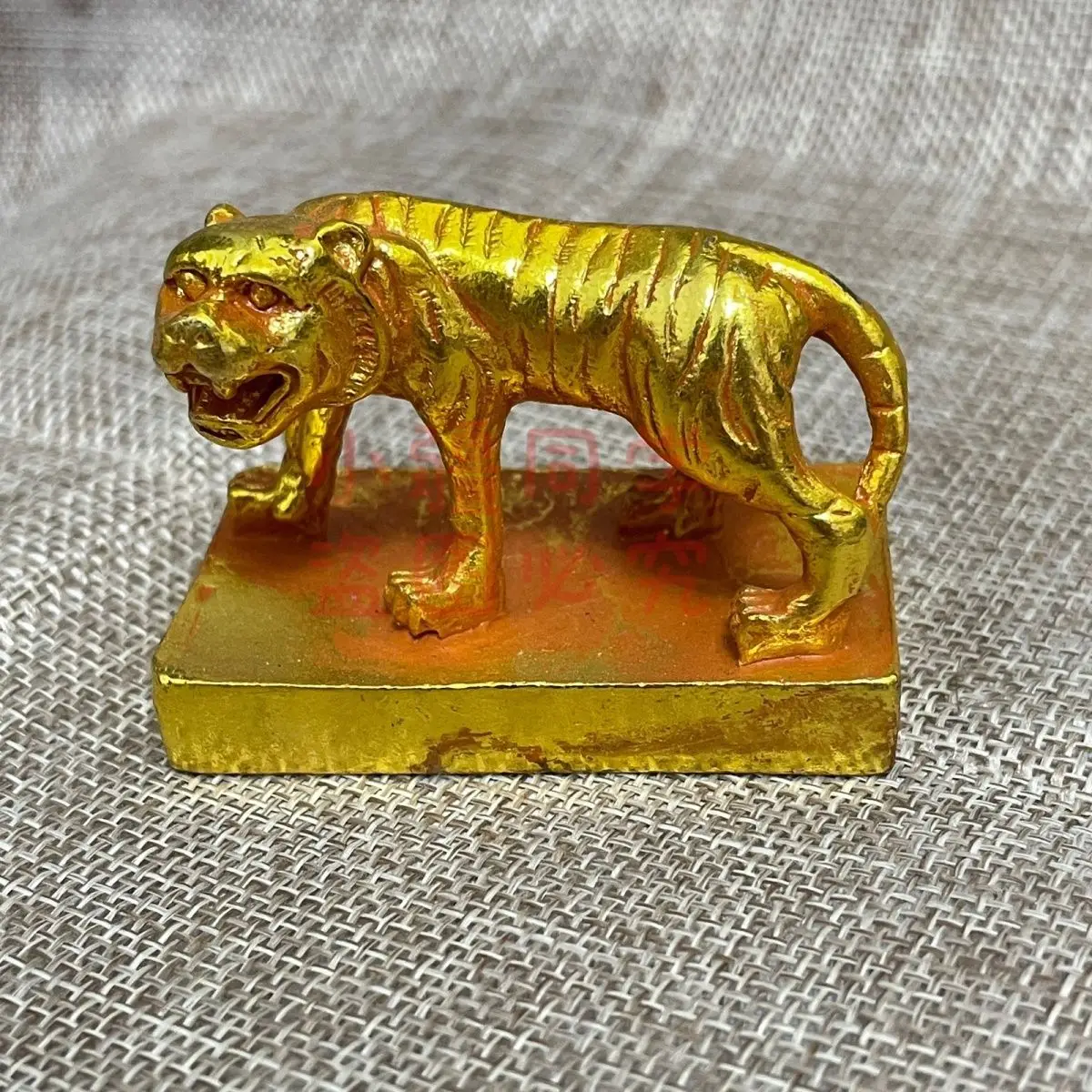 Antique handicrafts solid tiger complex ornament study idle chapter utensils