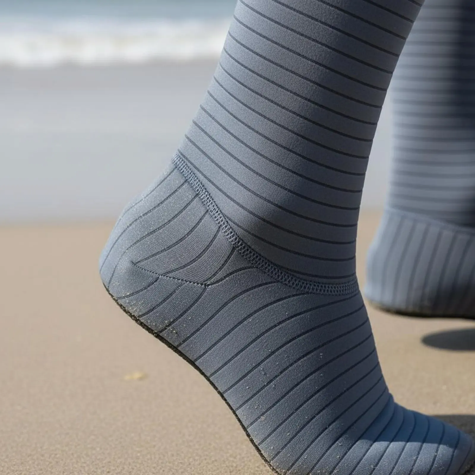Long Tube Snorkeling Socks Sand-Resistant High-Top Water Socks Water Shoes Breathable Material Barefoot Aquatic Shoes Foldable
