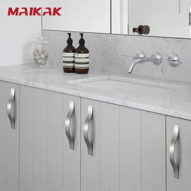 MAIKAK Brushed Silver Aluminum Alloy Kitchen Door Handles Cabinet Handles Drawer Knobs Wardrobe Door Handles Modern Style