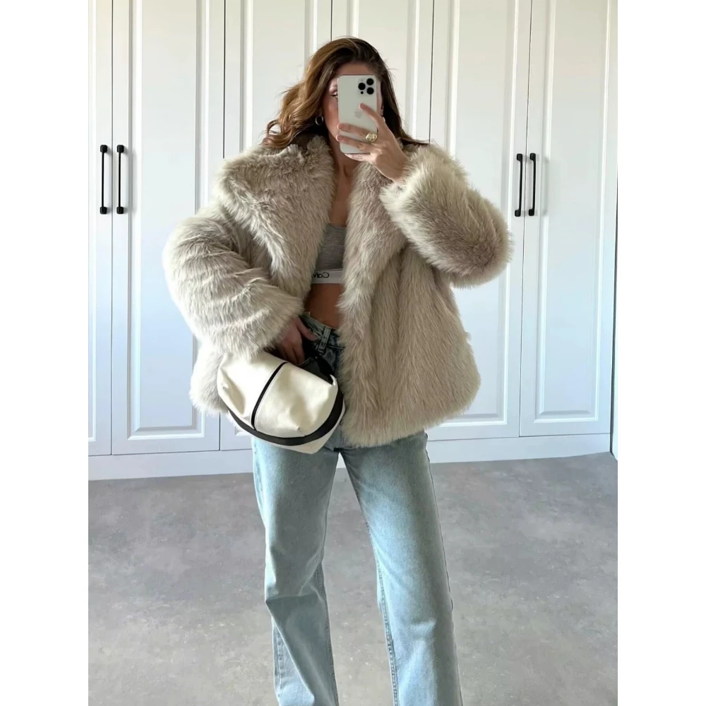 

Women Fashion Cropped Faux Fur Jacket Coat Long Sleeve Front Snap-button Female Outerwear Chic Lapel Collar Thick Coat TRAFSS