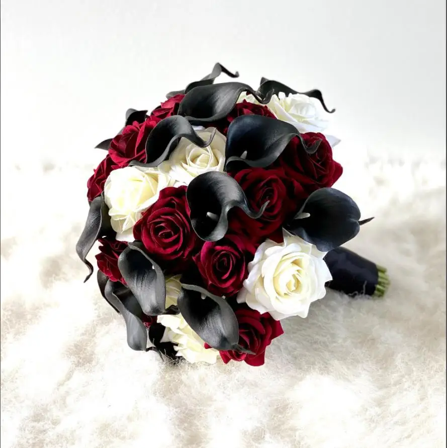 EillyRosia Retro Bride Holding Flower Wine Red Black Bridal Bouquet Roses Simulation Beautiful Bride Travel Wedding Photography