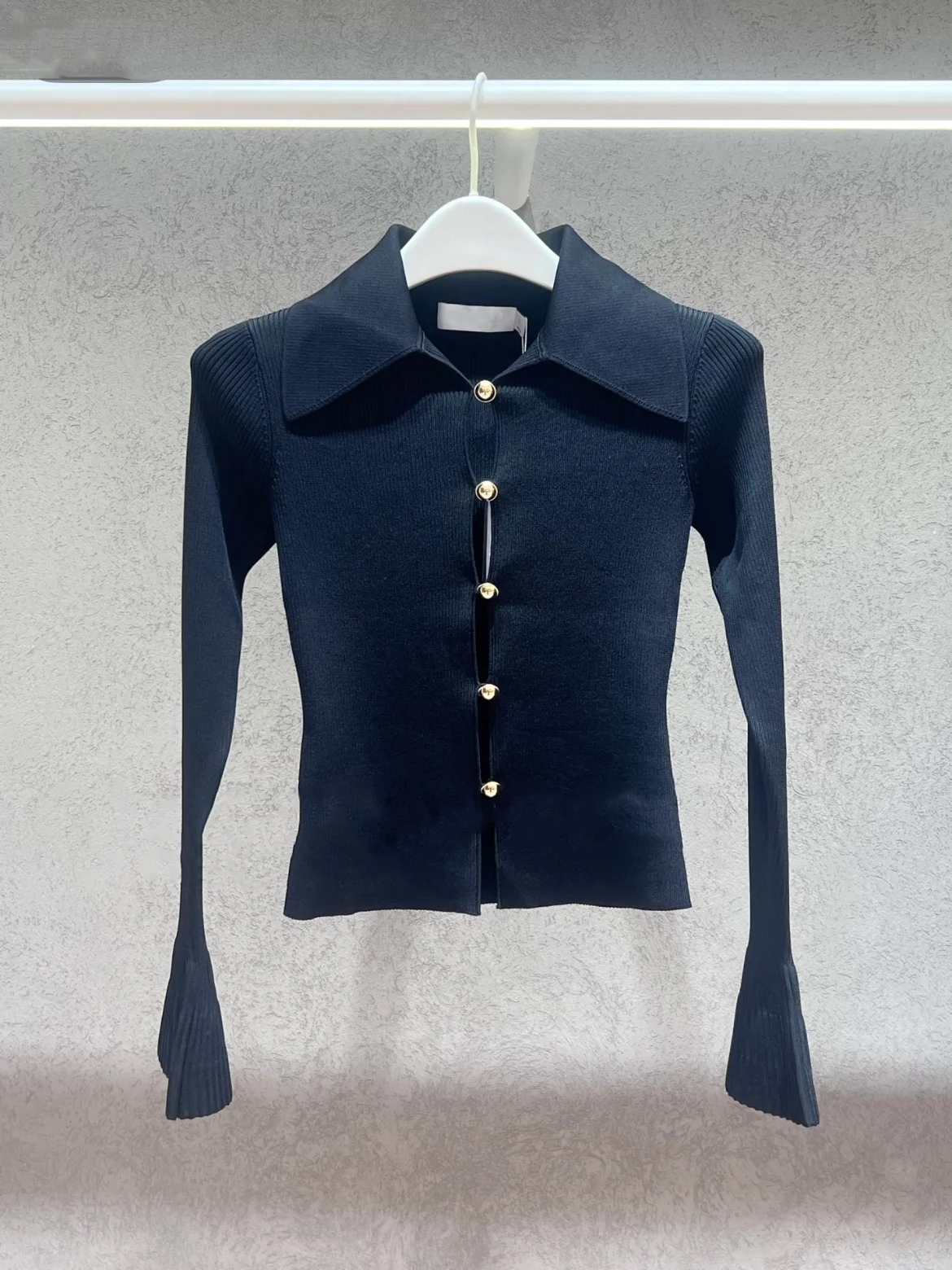 

Bla Hollow out Bell Sve Knitwear Elastic Early Spring High End Feel HEIDD SP2026 Women's Long Sve Crew Ne Pullover