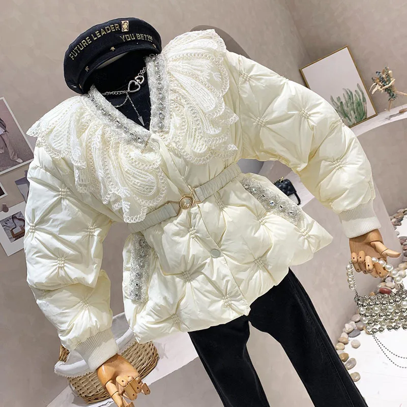 2022 Winter Jacket Women New Heavy Industry Luxury Diamond Embroidery Lace Splice Design Loose Down Cotton Jacket Women