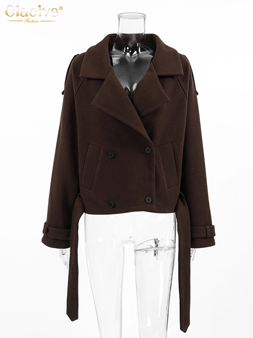 Clacive موضة فضفاضة براون قميص نسائي دافئ 2025 الشتاء التلبيب قمصان طويلة الأكمام أنيقة الكلاسيكية قمة صلب الملابس النسائية