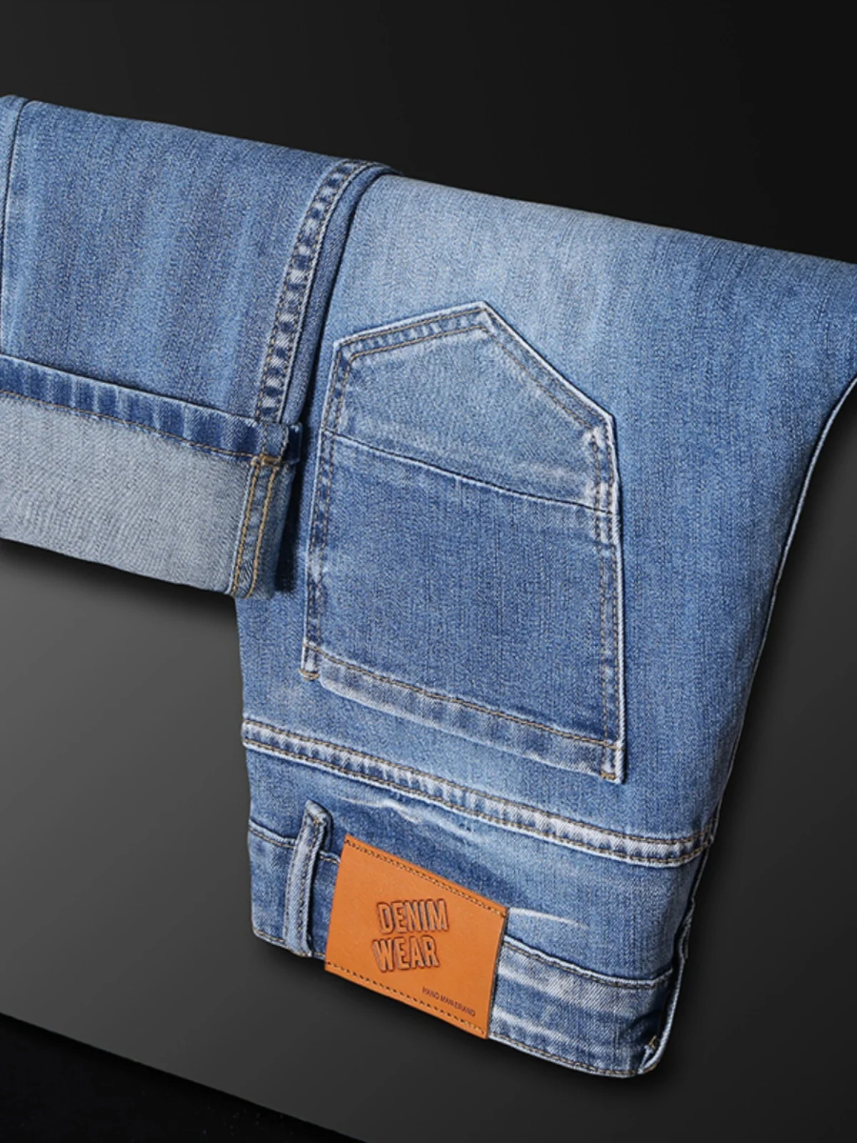 

Мужские джинсы прямого кроя Slim Fit, светло-голубые, эластичные, длинные, молодежные, с застежкой-молнией на средней талии, коллекция Весна 2025