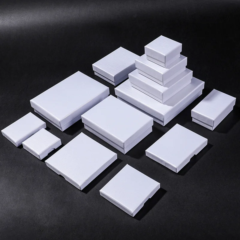 White Jewelry Storage Box 5x7x1.5cm Ring Display Case Portable Organizer Packaging Box For Necklaces Bracelet With Black Sponge