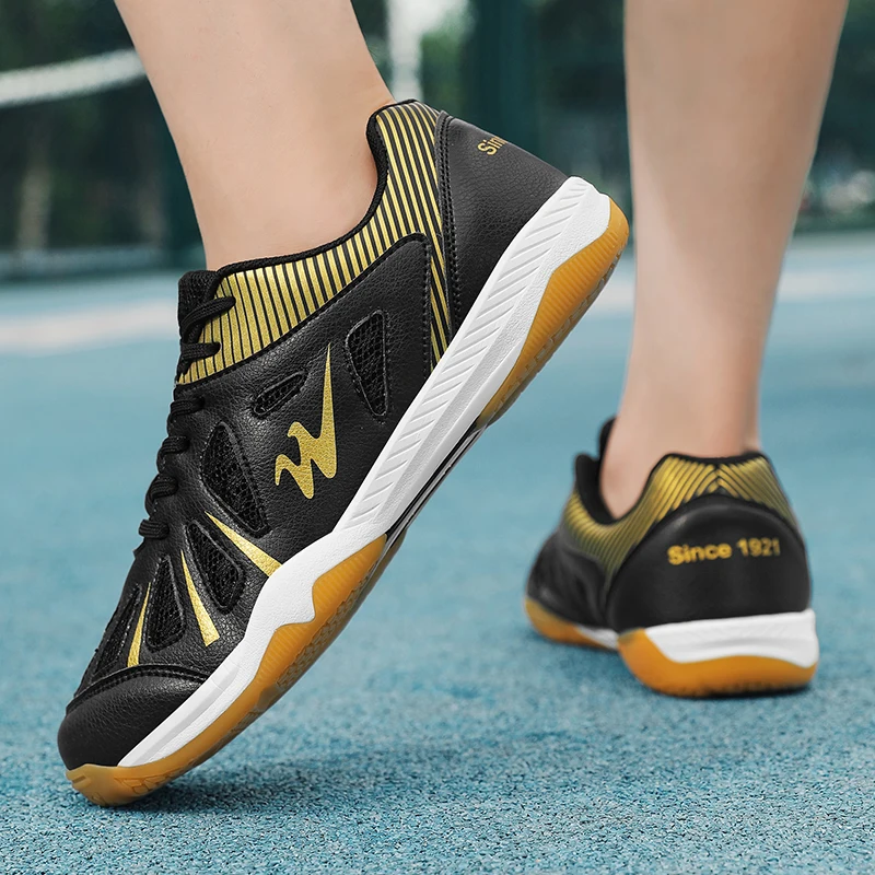 

Classic Brand Table Tennis Shoes Men Women Designer Badminton Shoe Unisex Top Quality Court Shoes Couples Wearable Sport Shoe