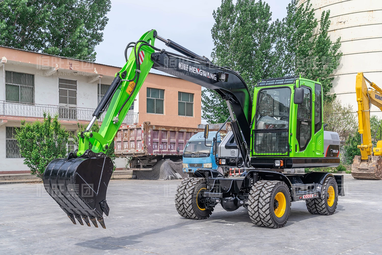 New wheeled excavator 9 8 7 ton Wheel Excavator with bucket attachment