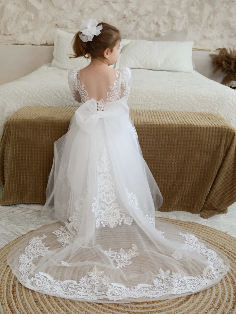 White Flower Girl Dresses Tulle Lace Flory Pattern With Bow Long Sleeve For Wedding Birthday Party First Communion Gowns