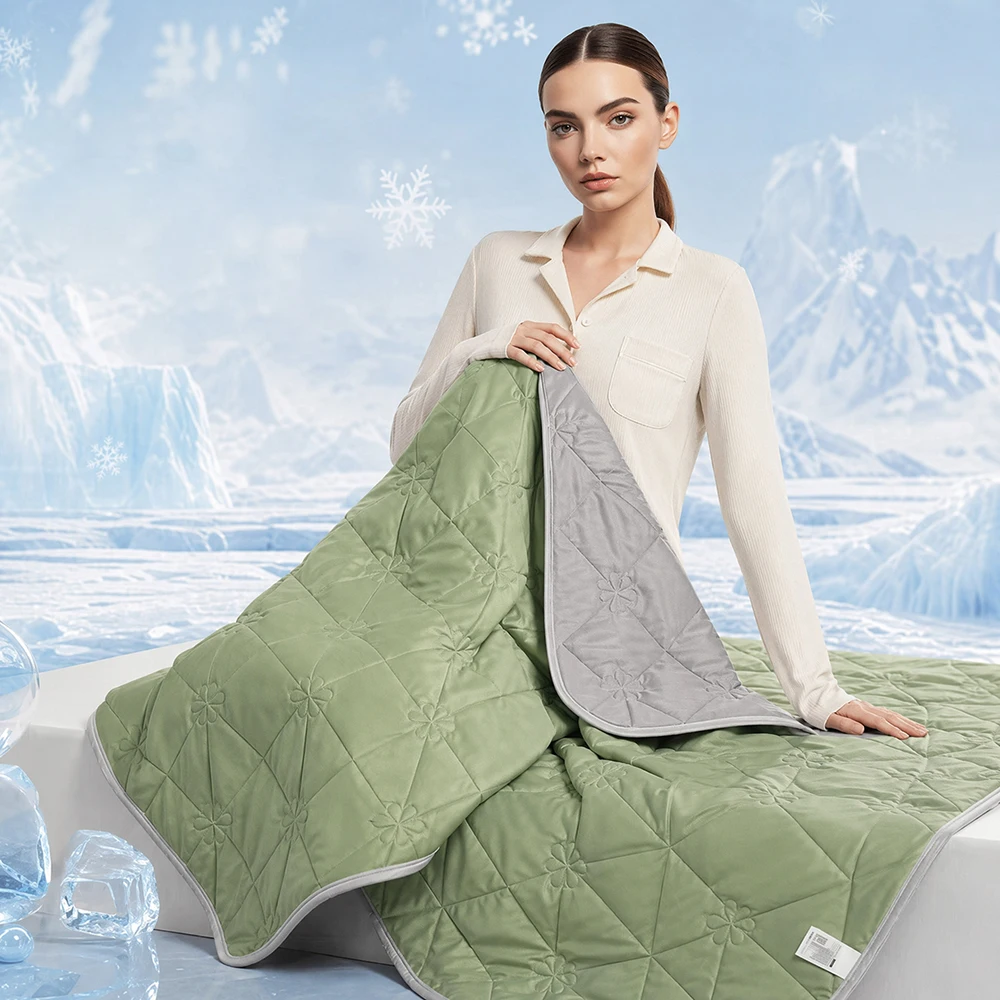 Ribbed Solid Quilt Lightweight Summer Comforter Thin Cooling Blanket for Hot Sleepers Breathable Bedding Set