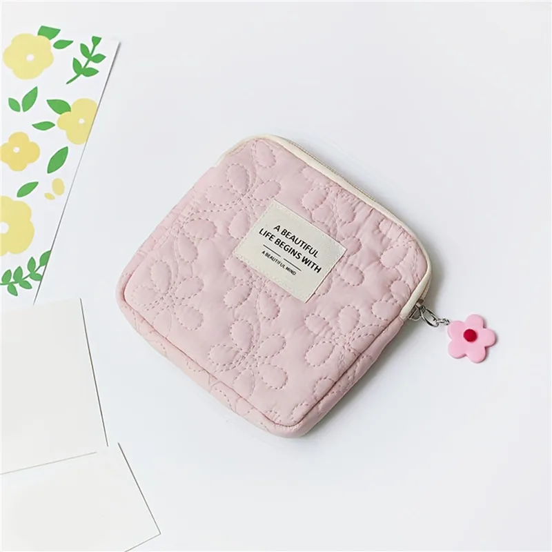 Fashion Women Small Cosmetic Bag Travel Mini Sanitary Napkins Organizer Make Up Coin Money Card Lipstick Storage Pouch Purse Bag