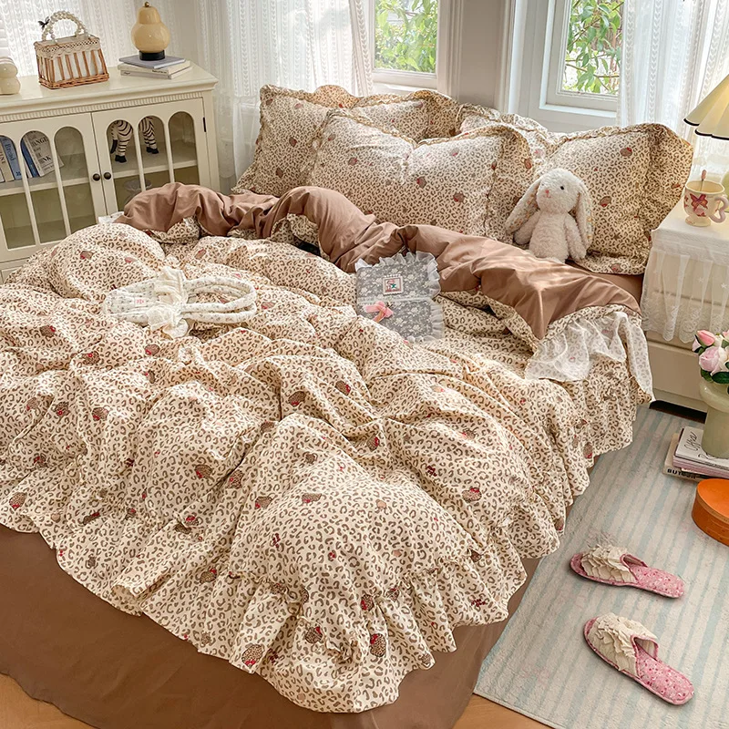 Ins Style Floral Lace Bed Sets French Romantic Printed Soft Bedding Set Skin-Friendly Cozy Bedroom Decoration for Four Seasons