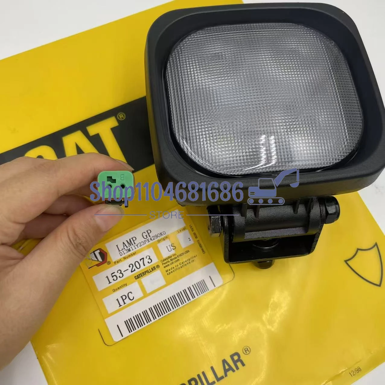 

1532073,153-2073, Детали гусеничной лампы 5110B,5230B,816F,826H,120H,160H,572R,587R,815F,825H,D10T2,D7R,D6R,784C,814F,990H