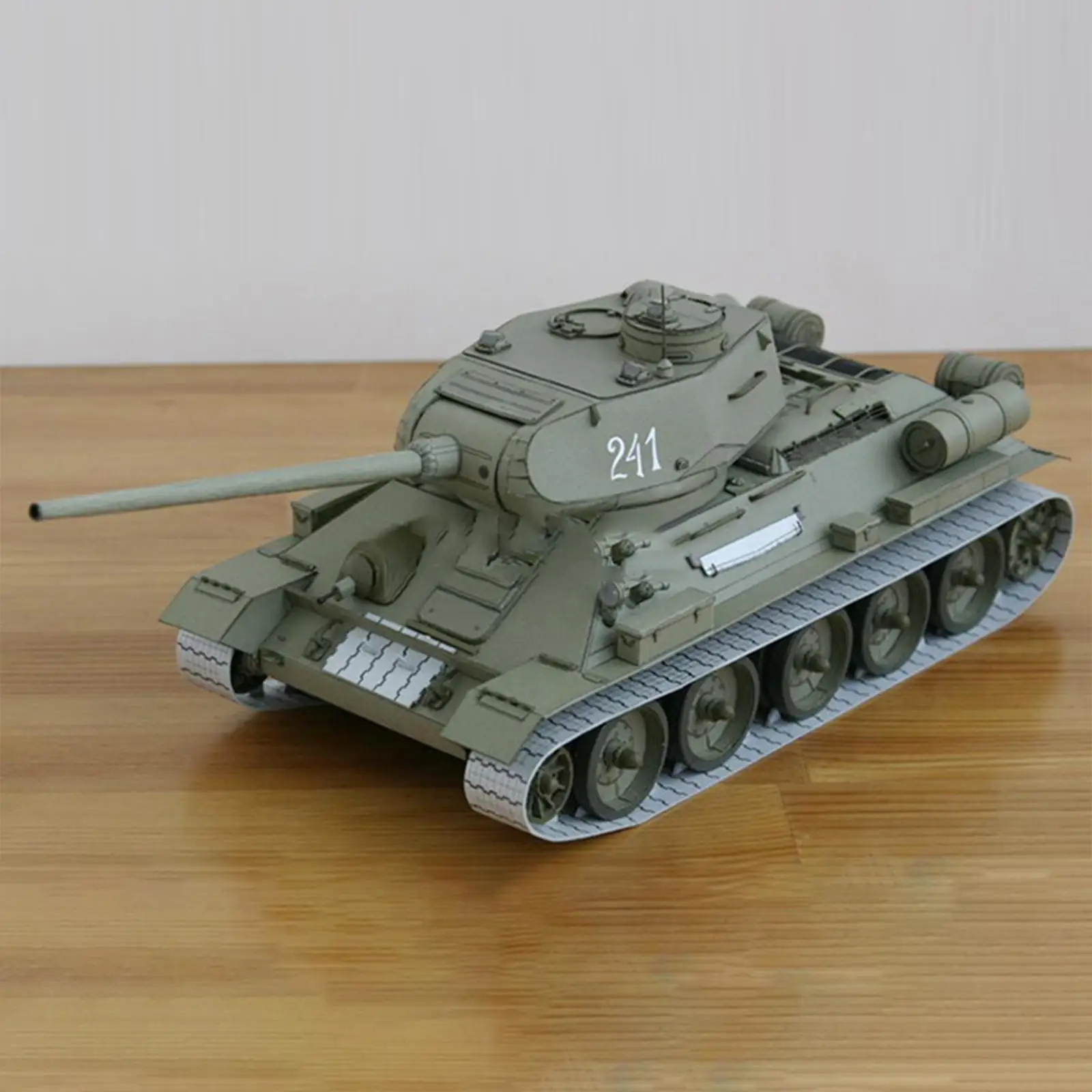 1:25 Scale Tank Model Durable DIY Project Collectibles Puzzle for Girls Boys