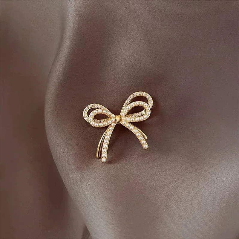 1 قطعة بروش Bowknot صغير الموضة للرجال النساء الفاخرة حجر الراين Bowknot دبابيس دبابيس مجوهرات اكسسوارات هدايا الحفلات 2025 #2