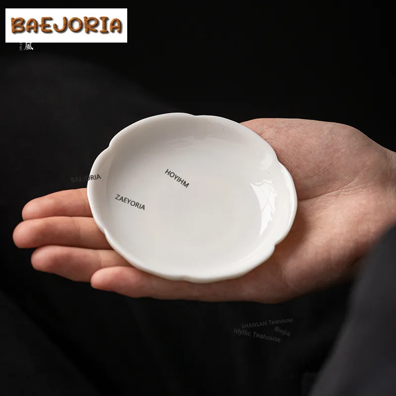 

2pc/lot White Porcelain Petal Coasters Luxury Stand For Mugs For Coffee Cups Saucer Anti-scald Placemats Teacup Base Tea Items