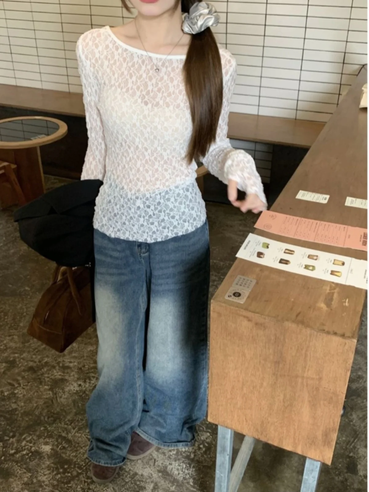 Ele blanc Long Sve dentelle irt femmes coupe ajustée été nouveau Sle évider conception mignon rond Ne Polyester fibre T-shirt