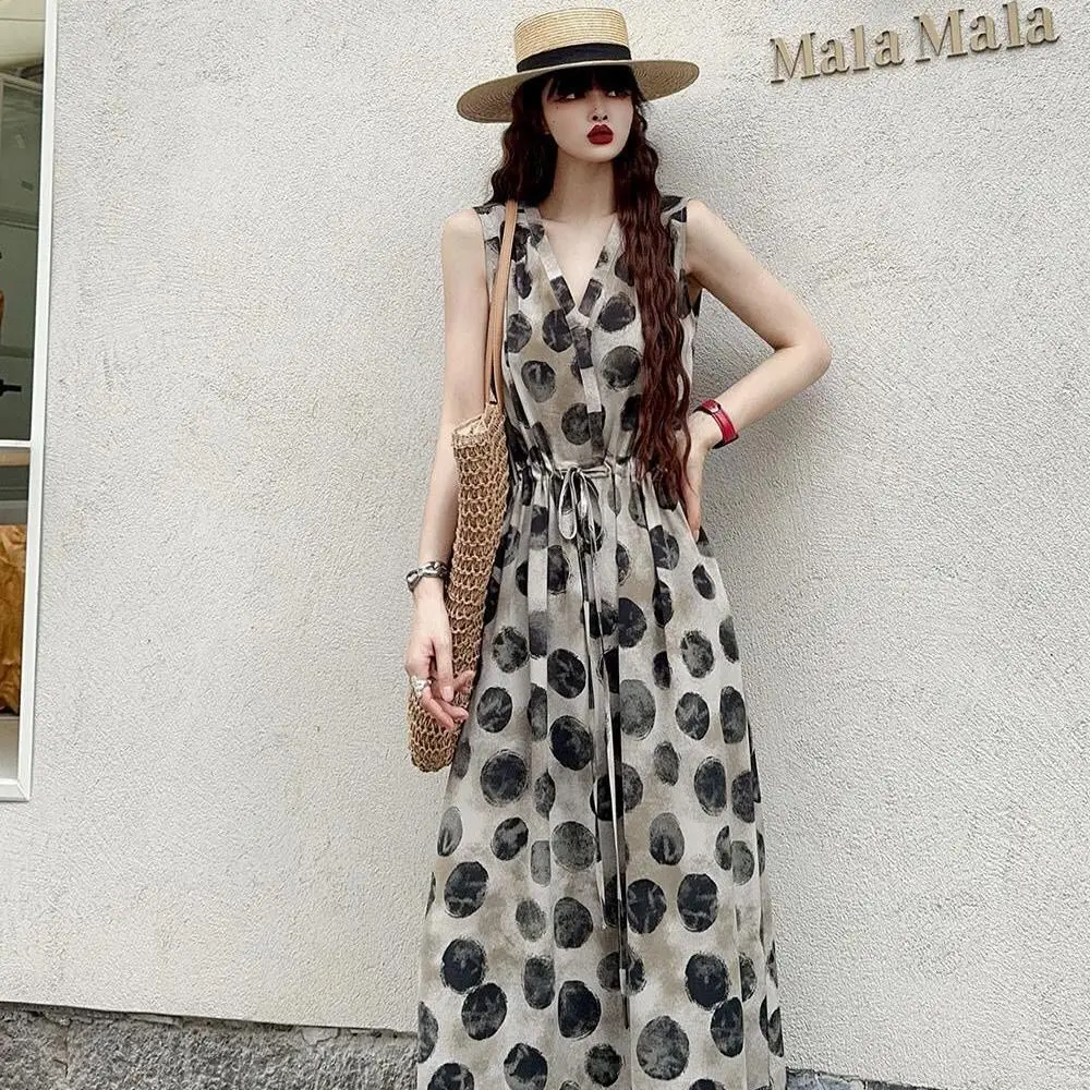 French Style High-end and Fashionable Sleeveless Slim Dress Summer New Vest Suspender Large Polka Dot Long Skirt