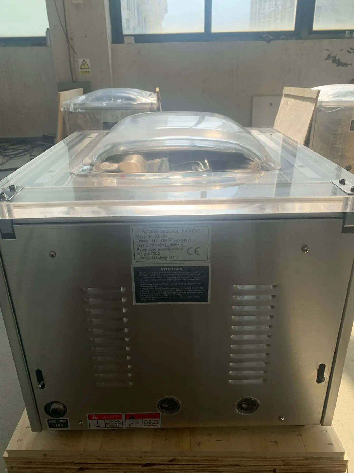 آلة ختم الفراغ الصناعية المصنوعة من الفولاذ المقاوم للصدأ لتعبئة المواد الغذائية والمنتجات غير الغذائية للمطاعم والتقديم والاستخدام المنزلي