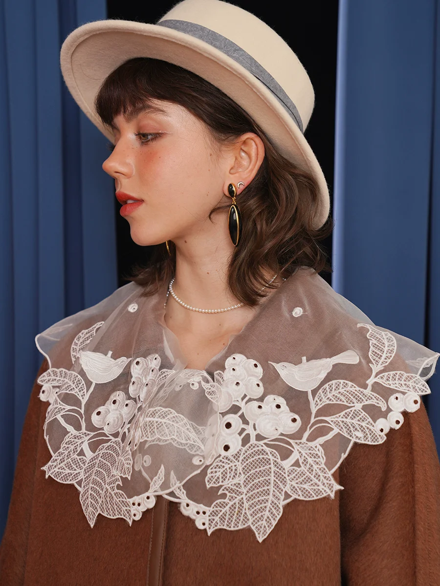 Spring Autumn Original Design Women Loose Vintage Exquisite Leaves Embroidered White Shirts/blouses