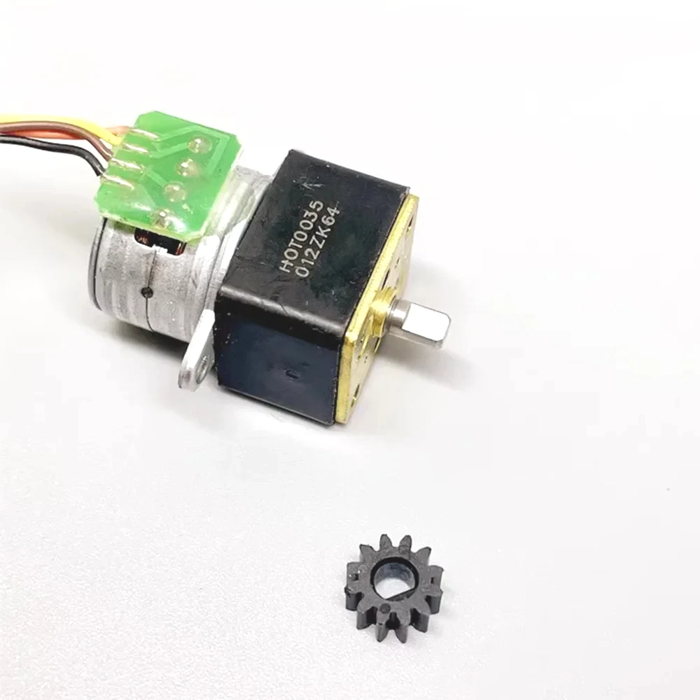 Mini 2-phase 4-wire Stepper Stepping Motor with 12T Teeth Plastic Gear D-shaft DC 5V 23RPM Slow Speed 1:35 Reduction Ratio