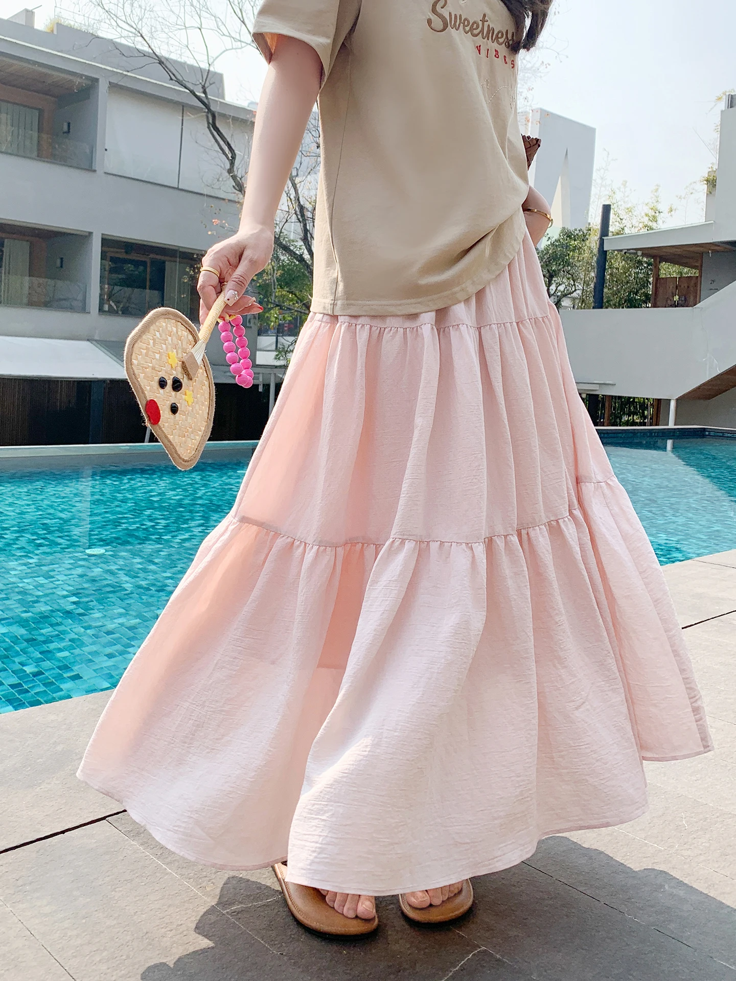 

Новая женская летняя юбка Zeng Xiao Salt Korean Sle Sweet Pink A-Line с высокой талией, длинная многоярусная юбка из полиэфирного волокна