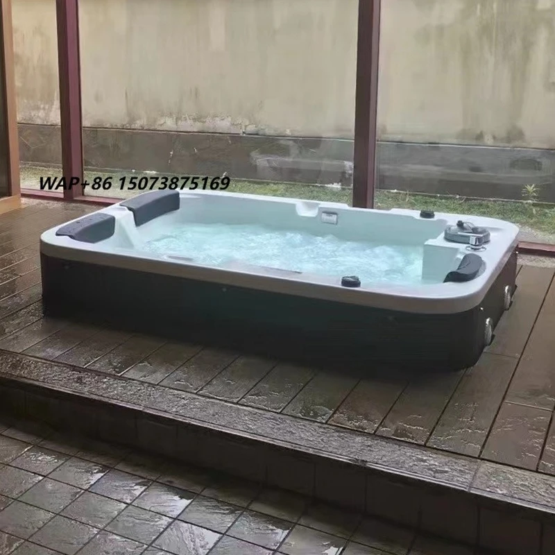 Hot Sale 4-Person Outdoor Garden Acrylic Spa Tub Modern Design Air Jetted Massage Whirlpool Bathtub Deep Soaking Hot Tub