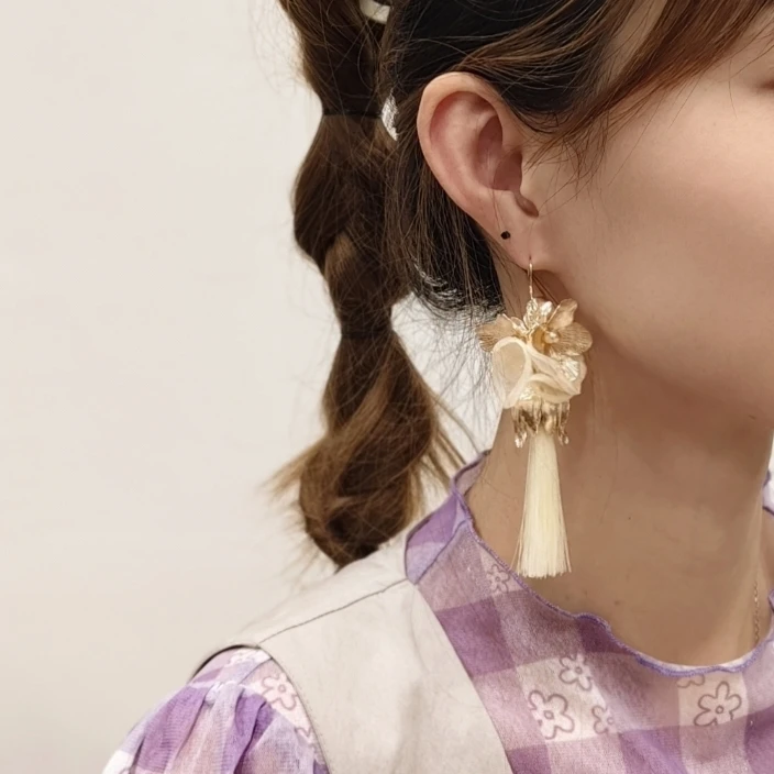 手作りロング鐘花タッセルイヤリング結婚式の花のデザインオリジナルカリショインスタイルファッションジュエリー耳アクセサリー