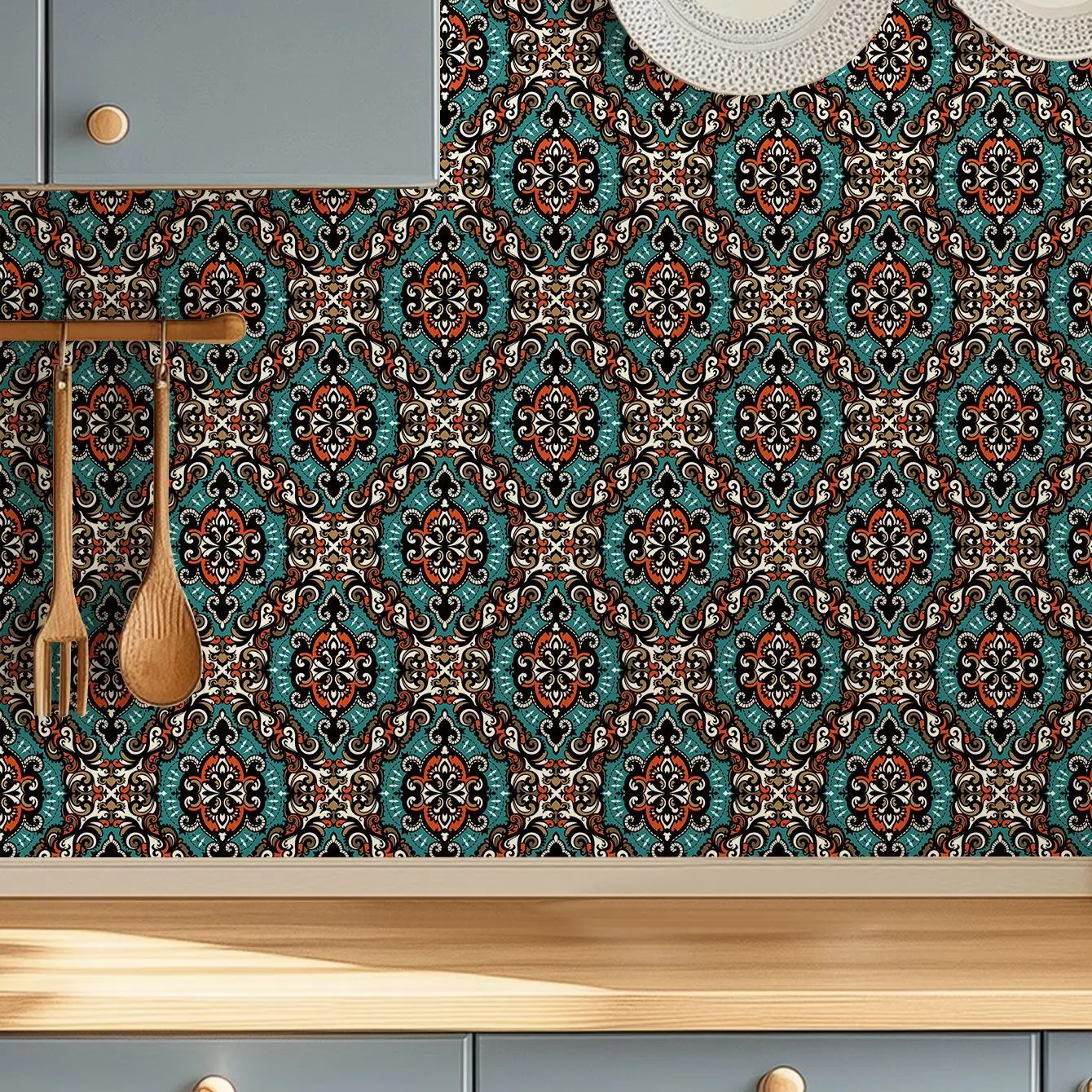 Classic European Damask Wallpaper Peel and Stick Removable Waterproof Vinyl Contact Paper for Antique Style Home Renovation