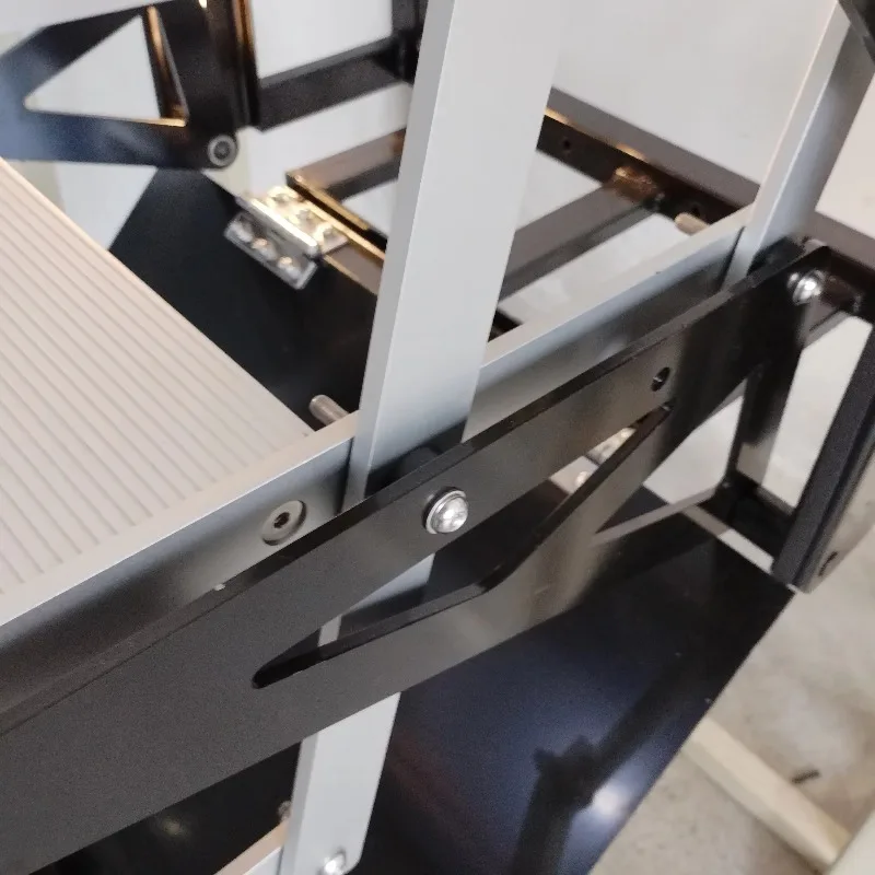 ملحقات المنزل المتنقل خطوات منزل متنقل مع صمام ثنائي باعث للضوء 4 خطوات من الفولاذ المقاوم للصدأ قابل للطي يدويًا/سلالم كهربائية