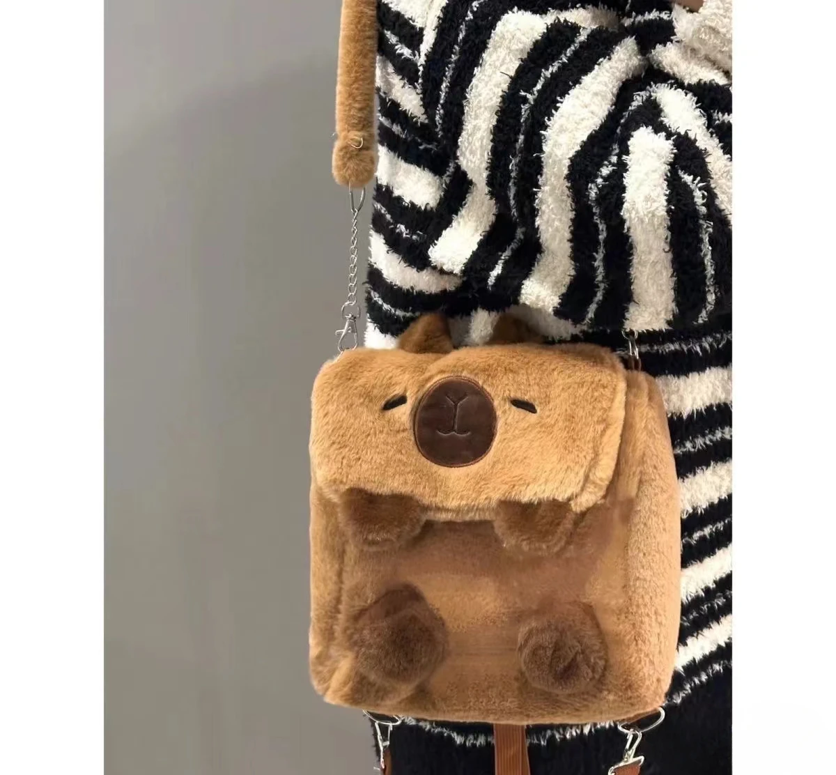 Kawaii Plush Backpack Women's Plush Cute Versatile Cartoon Capybara College Student Crossbody Bag Backpack Shoulder Bag Purses