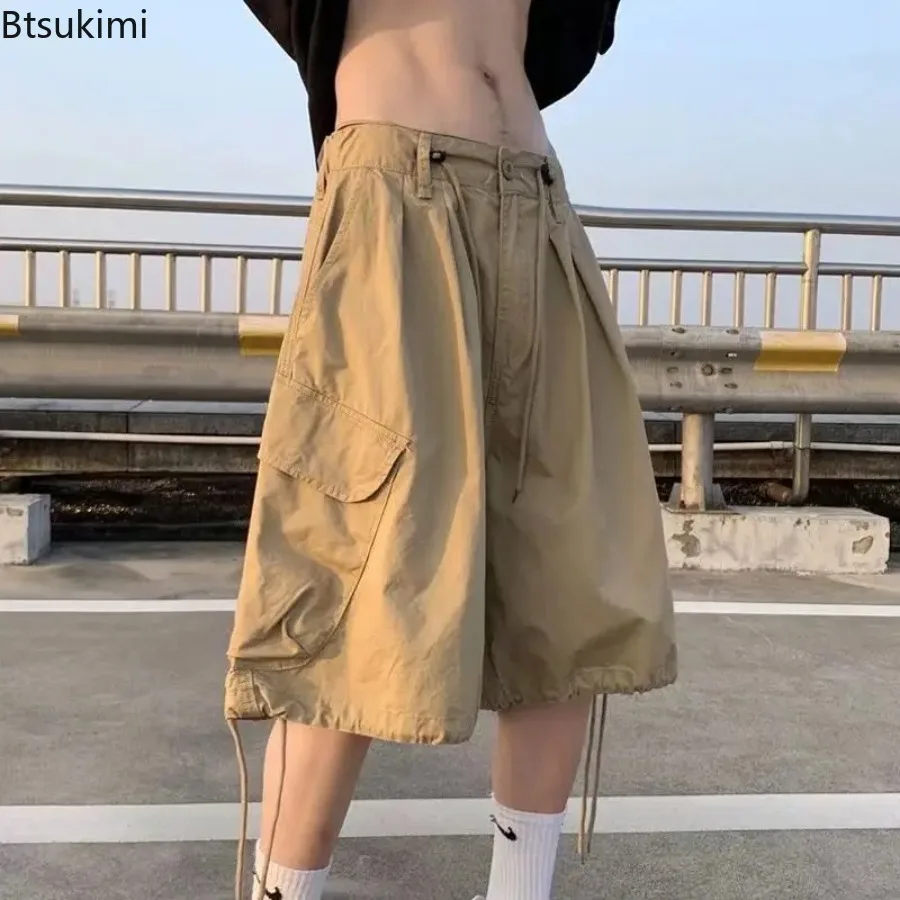 

Men's Japanese Khaki 6 Inch Shorts Summer Male Loose Wide Leg Straight Fit Street Trendy Cargo Casual Pants Fashion Men Clothing