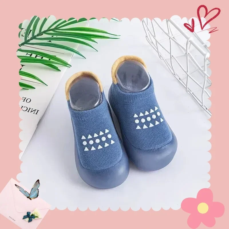 لطيف متعدد الألوان منقط لينة سوليد أحذية الأطفال عدم الانزلاق تنفس الطفل أرضية داخلية الجوارب أحذية أطفال #4