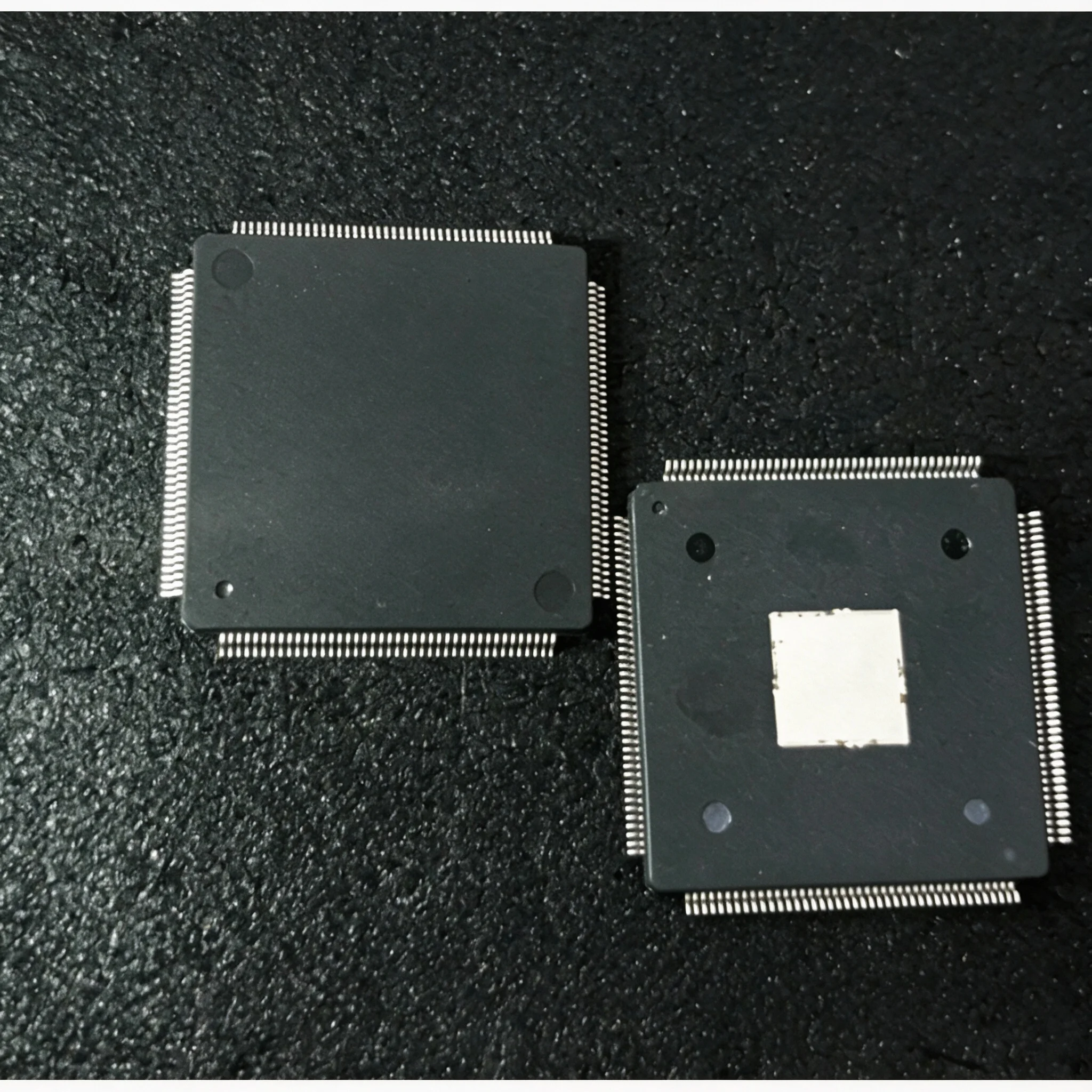 5piece RTL8212G QFP164 RTL8332M QFP216