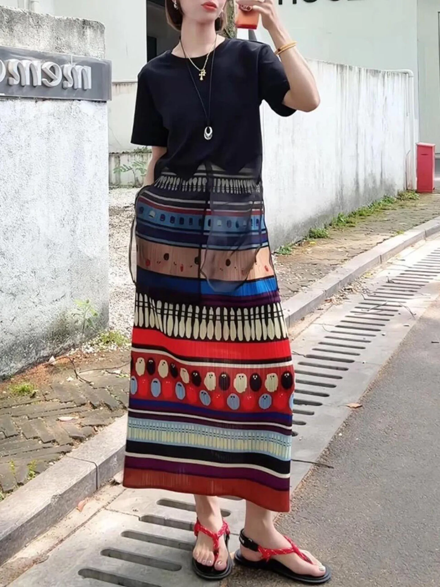 

Summer Bla Svel Straight Cut Skirt Set Women's Faion Casual Sle Pleated Contrast Color Two-Piece Ensemble