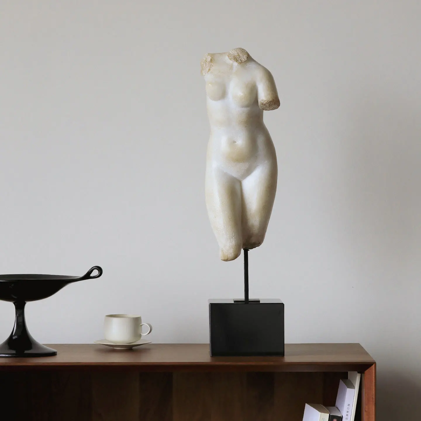 WW art body sculpture niche high sense Venus bust ornament living room table decoration Chinese antique decoration